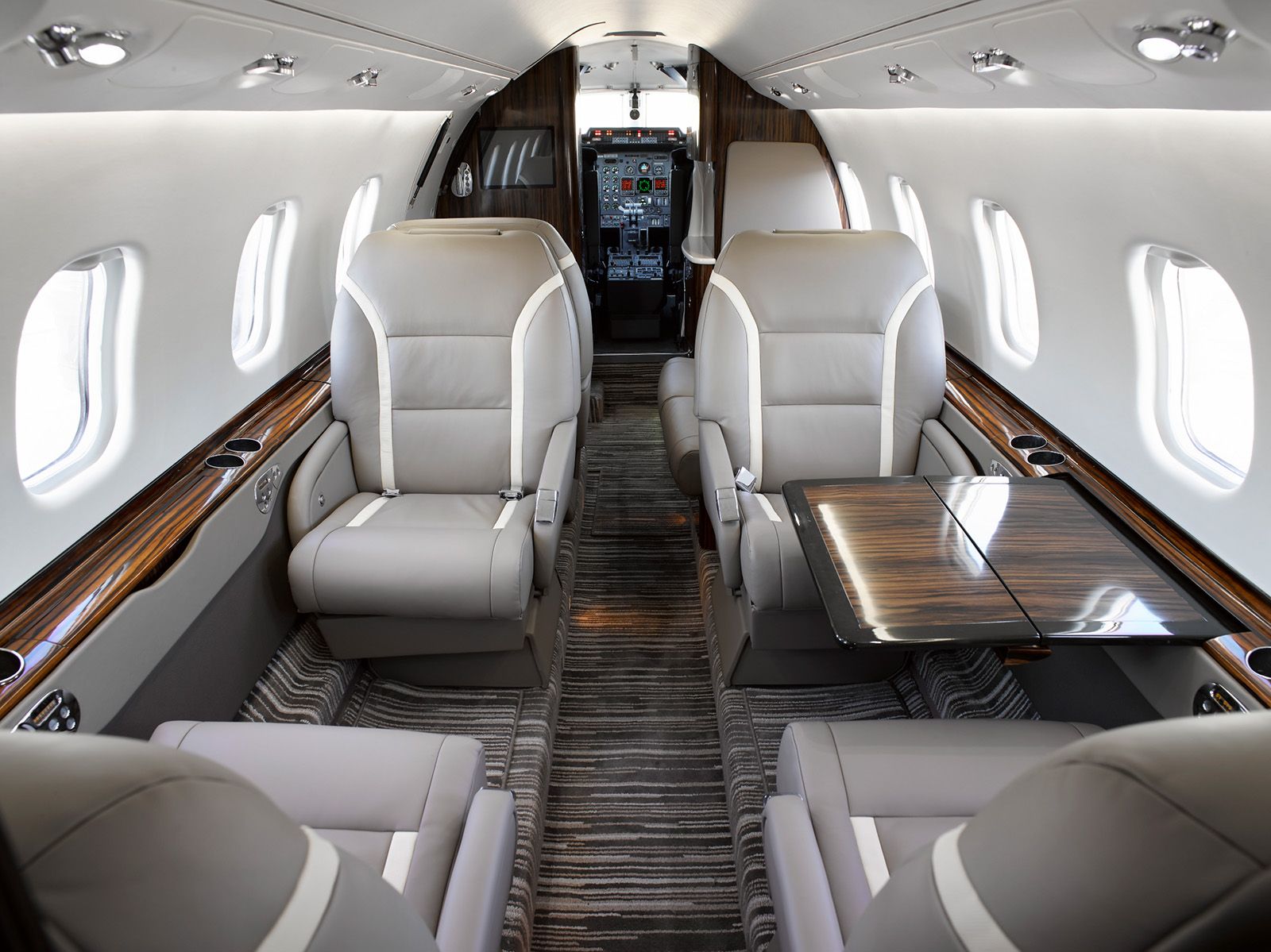 TIA Learjet 60 — additional view